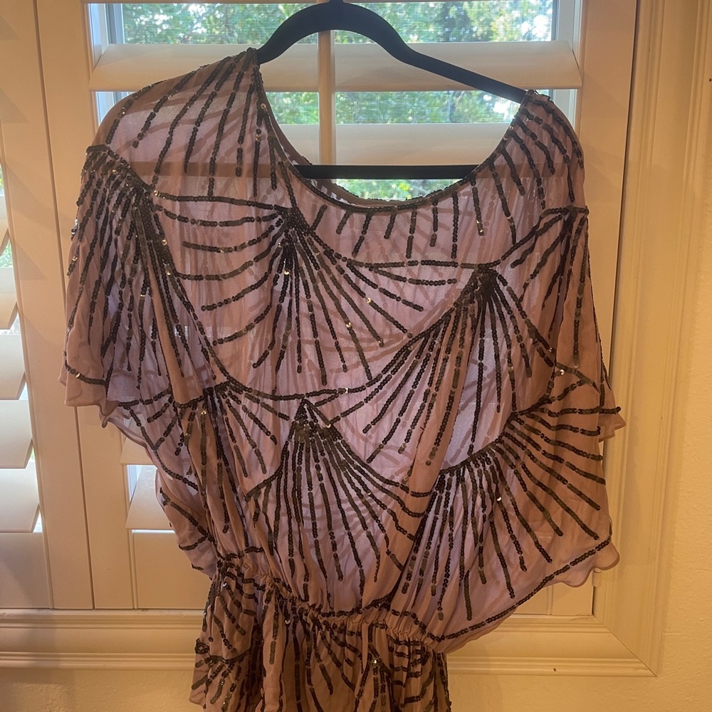 Sequins top - Picture 2 of 2
